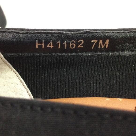 Ros Hommerson Round Toe Mary Jane Hook and Loop Black Fabric Kitten Wedge 7M - Picture 11 of 13